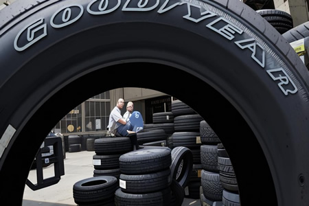 中国轮胎企业涉美关税欺诈案四度延期至2025年8月重审