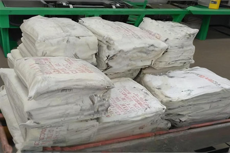 泰三烟片胶价格17700-18200元/吨