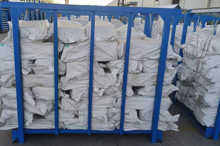 天然橡胶价格小幅上扬 华北华东呈现百元涨幅