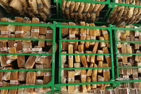 云南天然橡胶标胶价格走低400元/吨