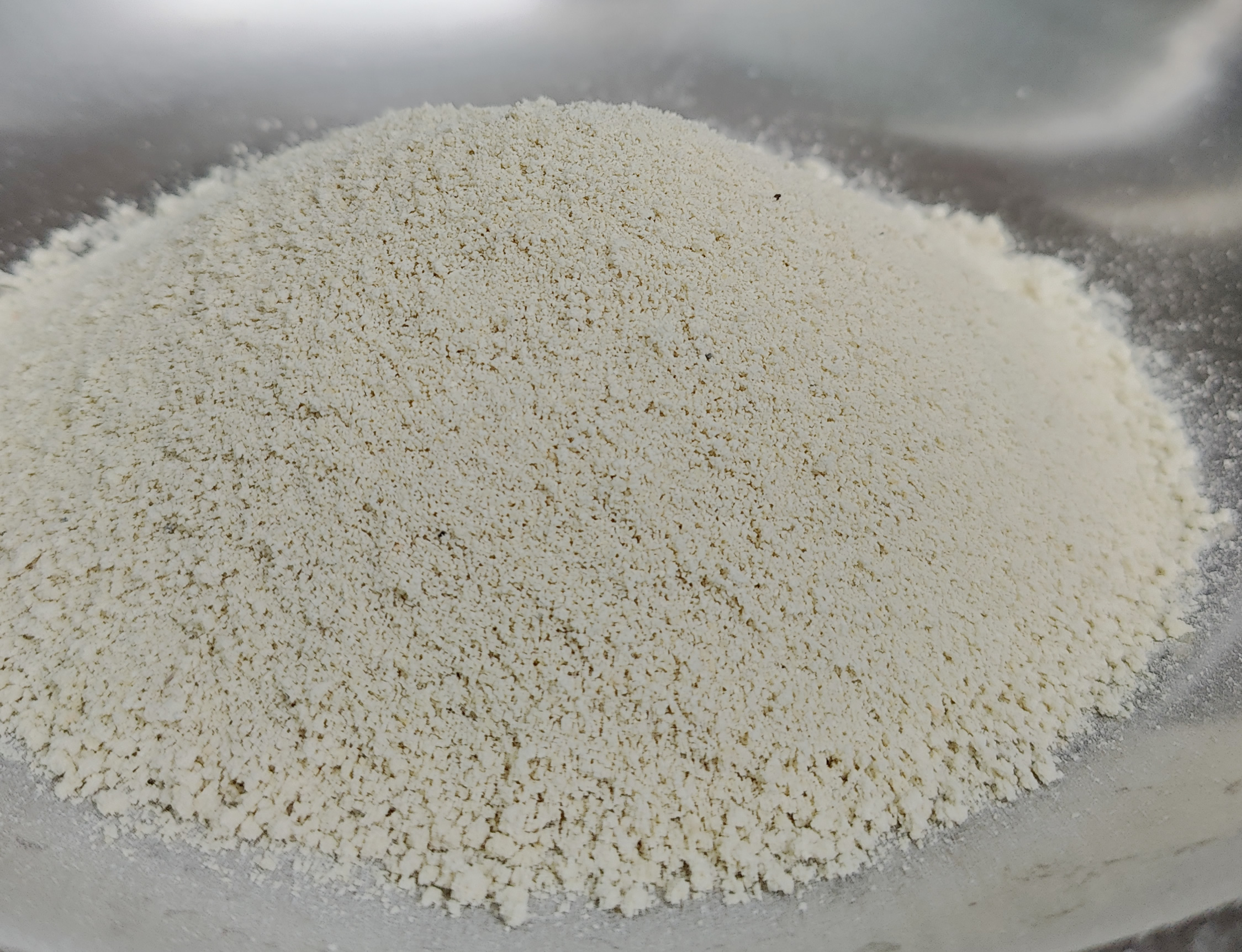 华南白色乳胶胶粉价格4300-6360元/吨