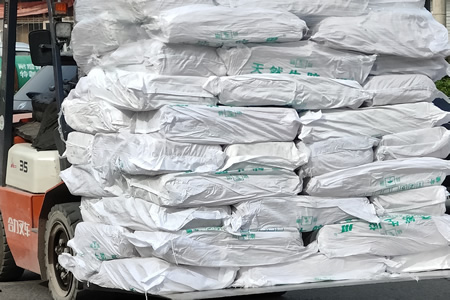 山东天然橡胶全乳胶价格上涨150-200元